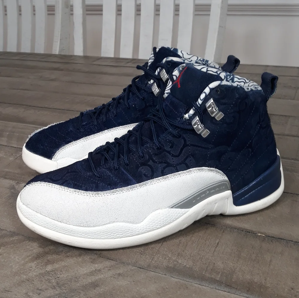 Nike Air Jordan 12 International Flight Sneakers Sz 8 - Picture 1 of 6